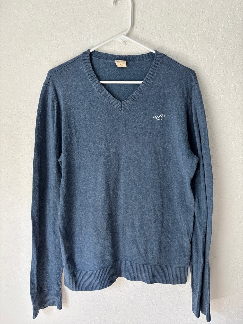 Hollister Co. Womens Y2K Blue V-neck Sweater